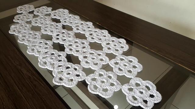 Caminho de mesa em crochê fácil Caminho de mesa em crochê fácil