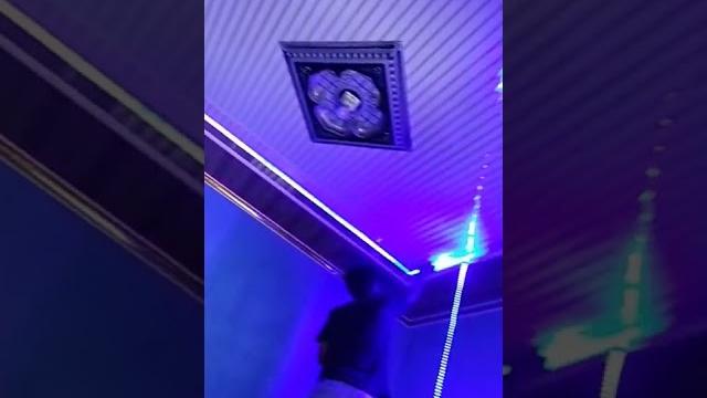 Pemasangan lampu led strip di plafon pvc Pemasangan lampu led strip di plafon pvc