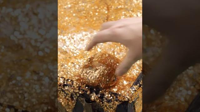 What do pirates love more than gold? What do pirates love more than gold?