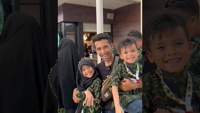 Kak ara dan alvaro senang ombob datang #ombobguys #jedagjedug #youtubeshorts #tiktok Kak ara dan alvaro senang ombob datang #ombobguys #jedagjedug #youtubeshorts #tiktok