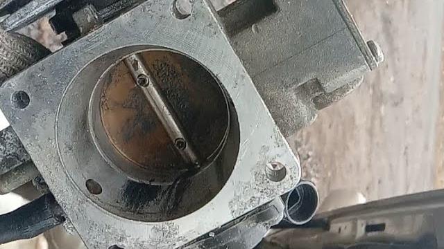 Замена дроссельной заслонки. Замена дроссельной заслонки.
