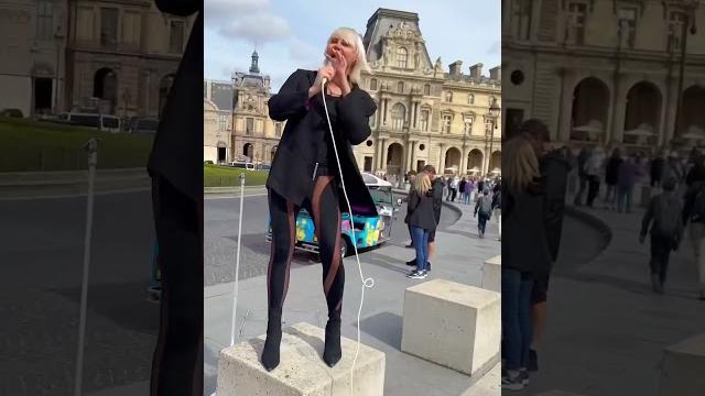 Париж или москва? Париж или москва?