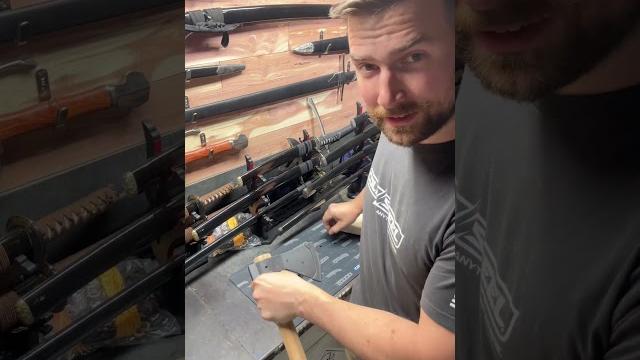 I love this feature of cold steel's tomahawks!! I love this feature of cold steel's tomahawks!!