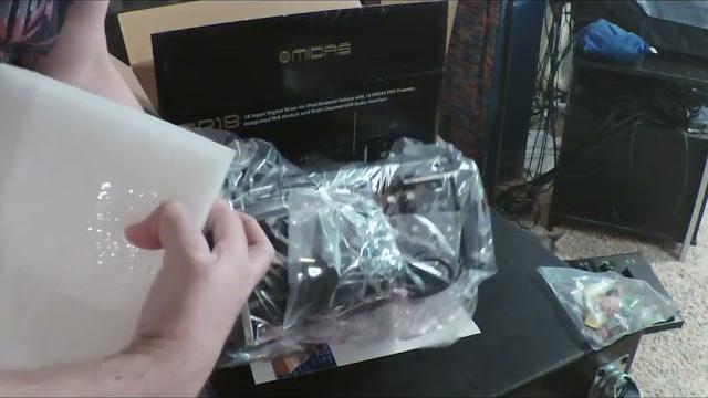 Unboxing midas mr18 digital mixer Unboxing midas mr18 digital mixer