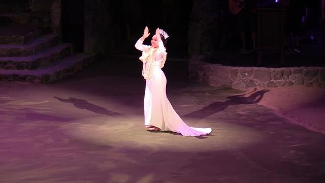 Kahuku maynight 2023 - queen brooke loo Kahuku maynight 2023 - queen brooke loo
