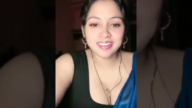 Vinee bhabhi tango live Vinee bhabhi tango live