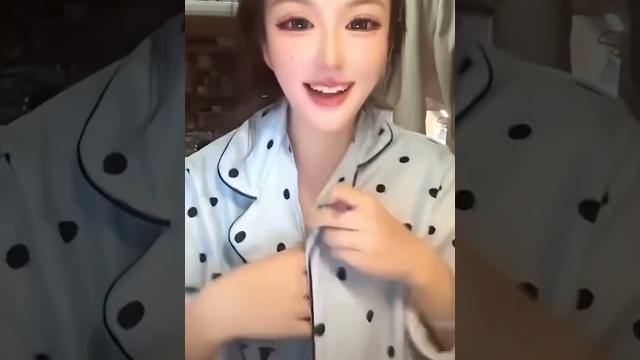#美乳 #抖音 #走光 #美乳 #抖音 #走光