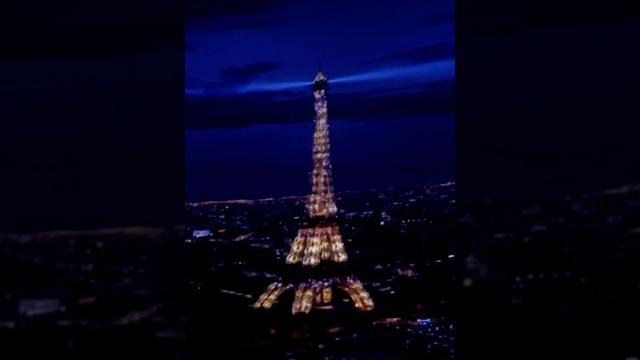 The eiffel tower has been straightened on soarin’ around the world at disney california adventure! The eiffel tower has been straightened on soarin’ around the world at disney california adventure!