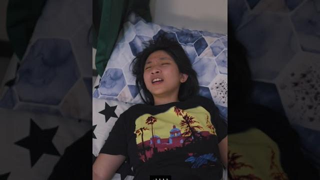 Tidur di kursi Tidur di kursi