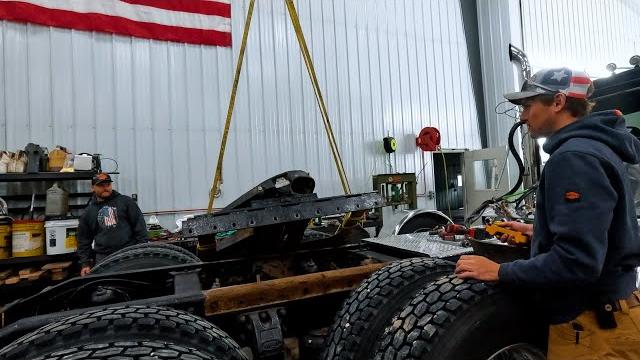 The final step for the truck build! ep. 21 The final step for the truck build! ep. 21