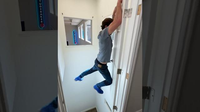 It gets crazier every time he opens the door! It gets crazier every time he opens the door!