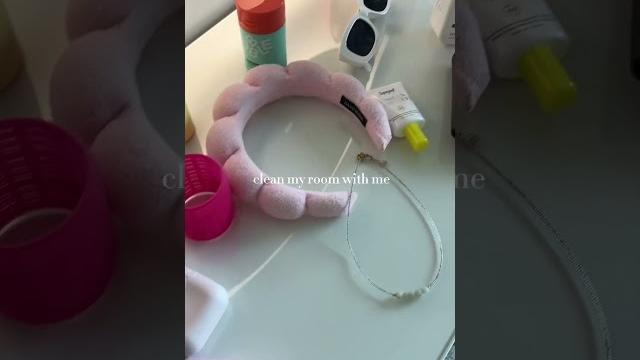 Clean my room with me #cleaning #cleanmyroom #roomdecor #viral #fyp #preppy #aesthetic #itgirl Clean my room with me #cleaning #cleanmyroom #roomdecor #viral #fyp #preppy #aesthetic #itgirl
