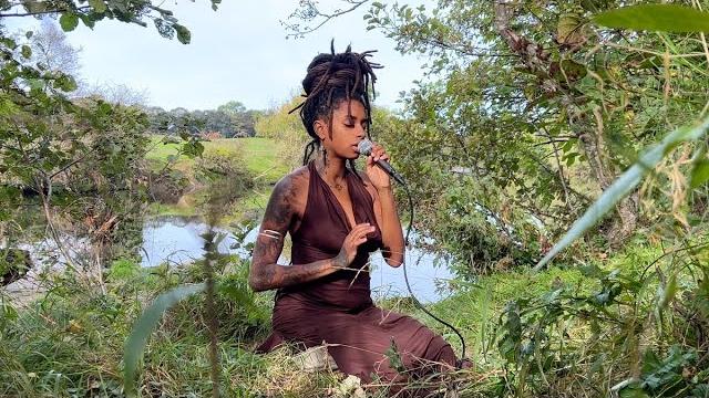 Find peace (1hr) - healing frequency - heart and third eye chakra channeling Find peace (1hr) - healing frequency - heart and third eye chakra channeling