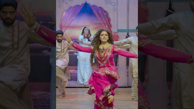 Mehak malik stage dance lahore Mehak malik stage dance lahore