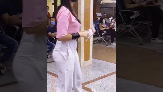 Beautiful big ass girl #shorts Beautiful big ass girl #shorts