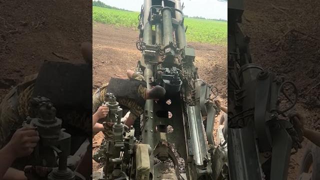 Гаубиця m777 в хороших руках Гаубиця m777 в хороших руках
