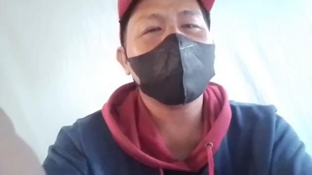 Vidio viral jaga warung sambil bercanda sendiri Vidio viral jaga warung sambil bercanda sendiri