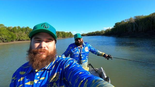 Look !! at what we spotted !! epic crazy afternoon fish for magrove jack (fishing townsville) ep17 Look !! at what we spotted !! epic crazy afternoon fish for magrove jack (fishing townsville) ep17