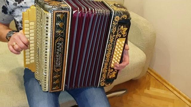 Паша гармонист - мелодии на новой гармошке Паша гармонист - мелодии на новой гармошке