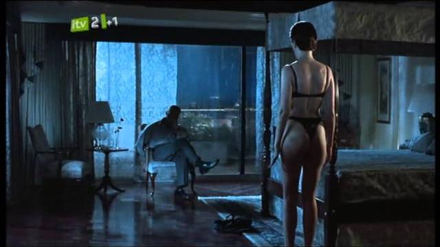 Jamie lee curtis full strip tease - true lies Jamie lee curtis full strip tease - true lies
