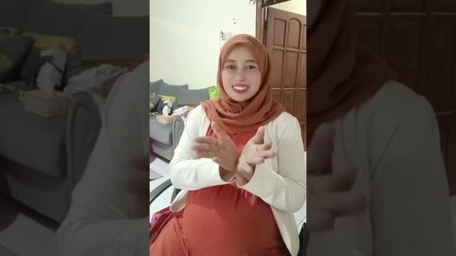Bumil bidan perut besar Bumil bidan perut besar
