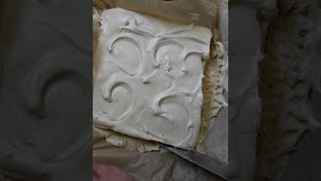 Marshmallows (with actual marshmallow root!) Marshmallows (with actual marshmallow root!)