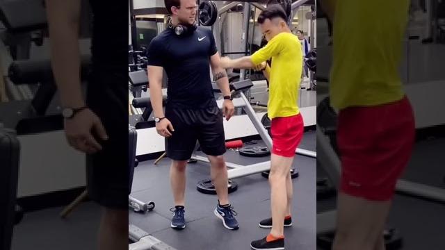 传说中得少女萌萌拳(o^^o) 传说中得少女萌萌拳(o^^o)
