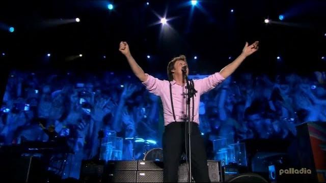 Paul mccartney - hey jude live at hyde park Paul mccartney - hey jude live at hyde park