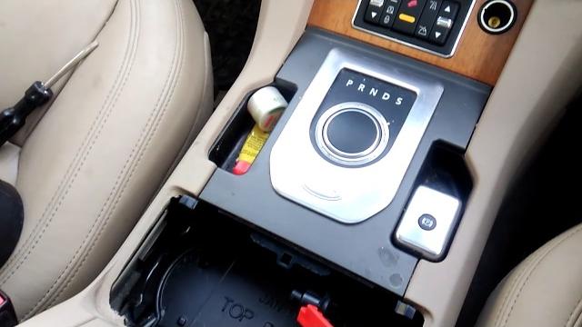Discovery 4 emergency handbrake release & neutral Discovery 4 emergency handbrake release & neutral