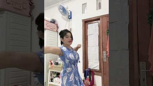 Video cece baju dinas biru Video cece baju dinas biru