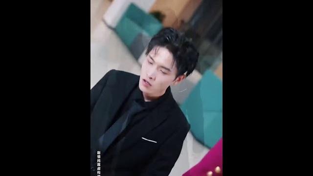 巨额遗产背后的秘密:老公与亡父之间的谜团 巨额遗产背后的秘密:老公与亡父之间的谜团