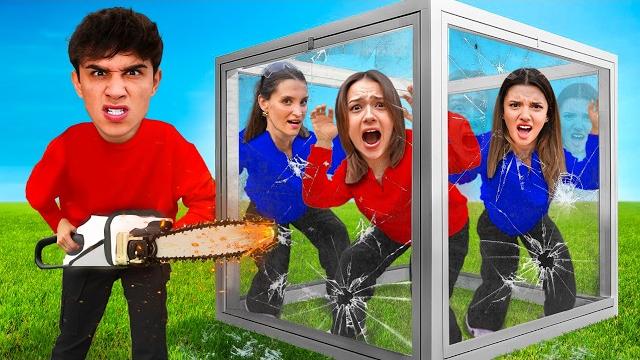 Break the unbreakable glass, save the girls!? last one to hit wins! ahmet can dündar | feride | sıla Break the unbreakable glass, save the girls!? last one to hit wins! ahmet can dündar | feride | sıla