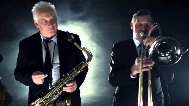 Autumn leaves | full steam jazzband | 2013 Autumn leaves | full steam jazzband | 2013