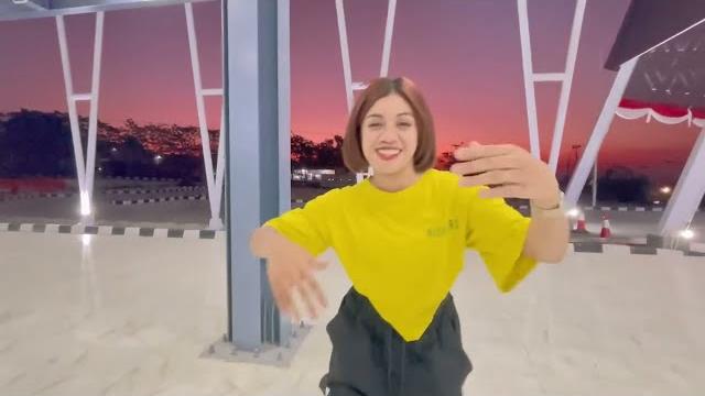 Lagu dansa marsa terbaru sofia rosa cover manja mooy Lagu dansa marsa terbaru sofia rosa cover manja mooy