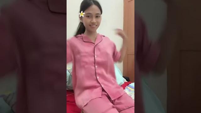 Si cantik no armor kelihatan part 2 Si cantik no armor kelihatan part 2