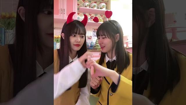 Taguchi hana and her sister tiktok dances Taguchi hana and her sister tiktok dances