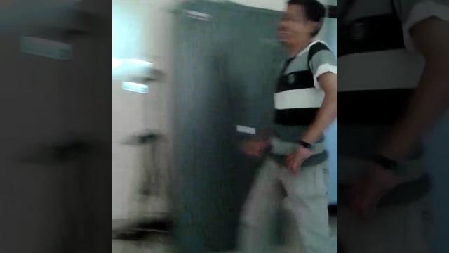 Pemandu karaoke menggila 2 Pemandu karaoke menggila 2
