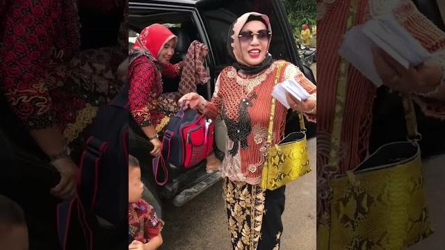 Komedi lampung Komedi lampung
