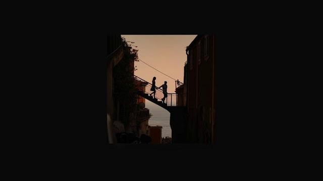 Gregory alan isakov - the trapeze swinger Gregory alan isakov - the trapeze swinger