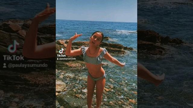 De pronto flash la chica del bikini azul #shorts De pronto flash la chica del bikini azul #shorts