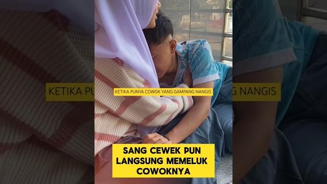 Ketika pacar curhat sama cewek nya sambil menangis ‼️‼️‼️ #pacaran #pacar #nangis #sedih #momenharu Ketika pacar curhat sama cewek nya sambil menangis ‼️‼️‼️ #pacaran #pacar #nangis #sedih #momenharu