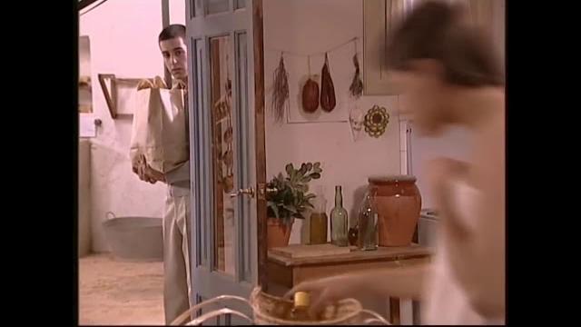 Enf - hidden nudity: towel drop behind delivery man Enf - hidden nudity: towel drop behind delivery man