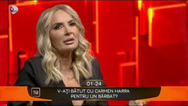 40 de intrebari cu denise rifai (10.07) - s-a batut daniela gyorfi cu carmen harra pentru un barbat? 40 de intrebari cu denise rifai (10.07) - s-a batut daniela gyorfi cu carmen harra pentru un barbat?