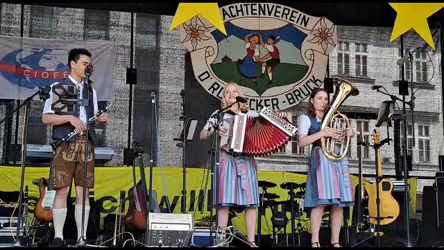 Irgendwann & irgendwo - geschwister scharf Irgendwann & irgendwo - geschwister scharf