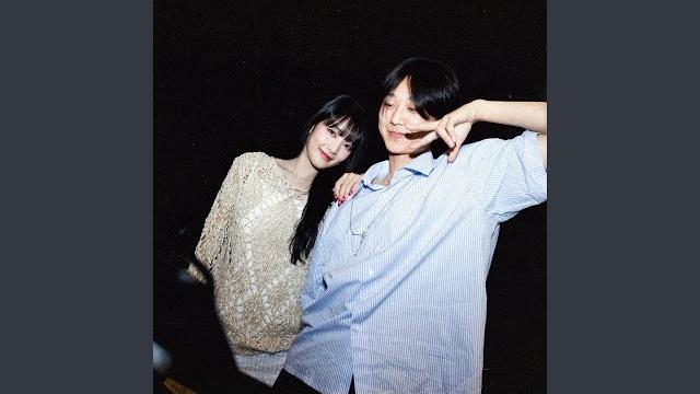 Blue (with minnie) Blue (with minnie)