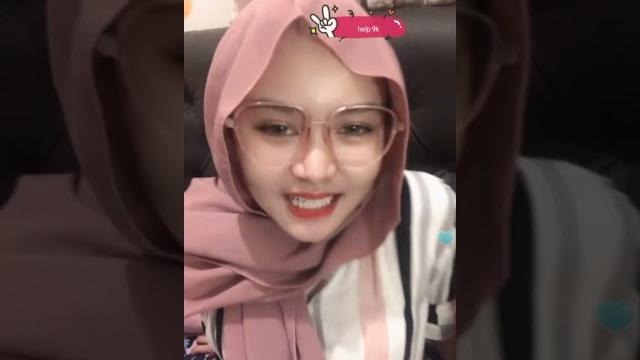 Hijab cantik terbaru asia jilbab main lidah bigo live Hijab cantik terbaru asia jilbab main lidah bigo live