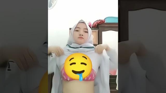 Perawat cantik pamer tt #shorts #perawat Perawat cantik pamer tt #shorts #perawat