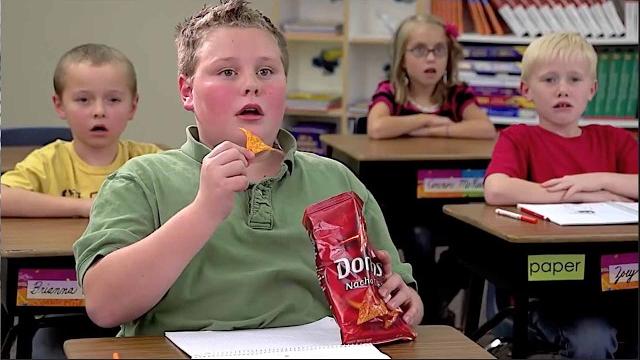 Doritos farmer | funny commercial | crash the superbowl 2012 Doritos farmer | funny commercial | crash the superbowl 2012