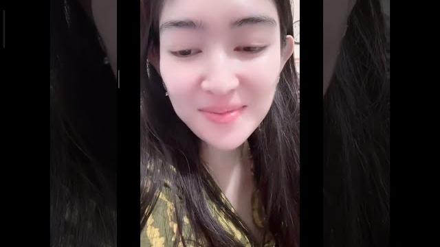 Aulia fahma lubis hot live cantik sexy belahan pink mulus empuk montok pulen kenyal tembem gemesin 🩷 Aulia fahma lubis hot live cantik sexy belahan pink mulus empuk montok pulen kenyal tembem gemesin 🩷