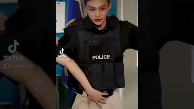 Stray kids || felix, ur hand!! #hyunlix #hyunjin #felix #skz #kpop #shorts #hyunlixmoment Stray kids || felix, ur hand!! #hyunlix #hyunjin #felix #skz #kpop #shorts #hyunlixmoment